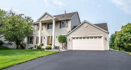 4052 Camberwell Dr, Saint Paul MN  55123-3918 exterior