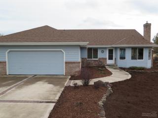20809 Solstice Dr, Bend, OR 97701-8404