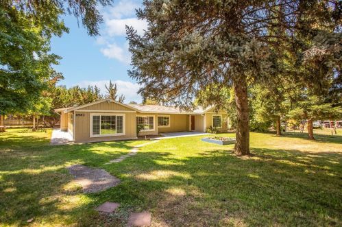8983 Coan Ln, Citrus Heights, CA 95662-4129