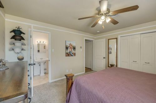 5809 Trl Lk Dr, Fort Worth TX  76133-1250 exterior