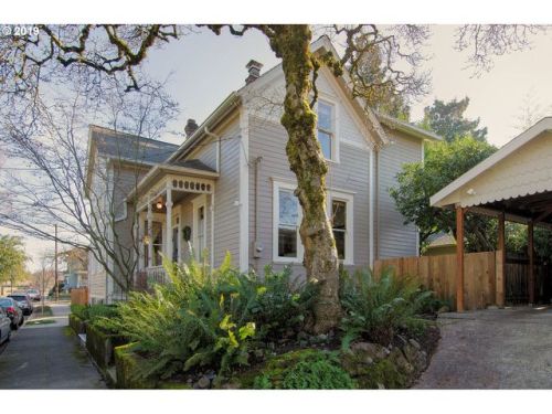 1516 Pershing St, Portland, OR 97202-2841