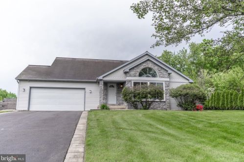 2013 Stone Mill Rd, Lancaster, PA 17603-6053