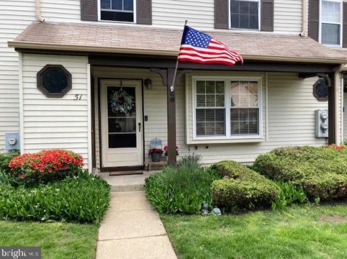 49 Knoll Dr, Blenheim, NJ 08012-5410