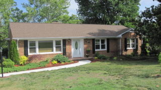 4607 Brookhaven Dr, Greensboro, NC 27406-8334