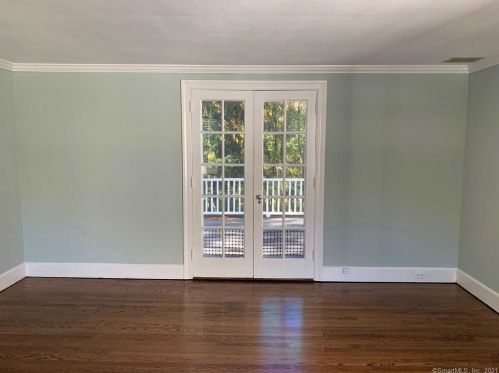 183 Westport Rd, Wilton CT  06897-4638 exterior