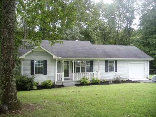 628 Mag A Mor Dr, Lafayette, TN 37083-1025
