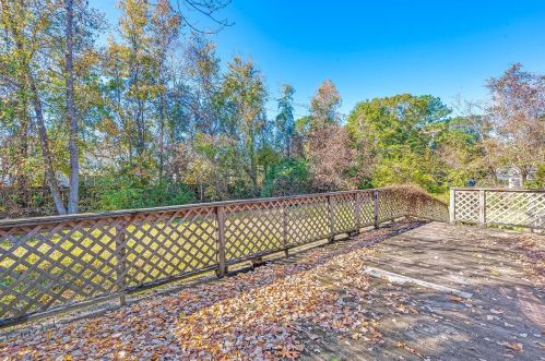 207 Glenda Vw, Ladson SC  29456-4816 exterior