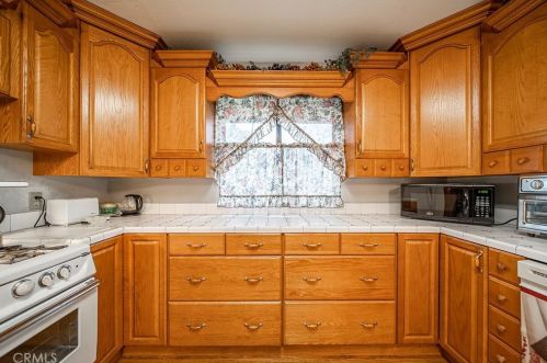 628 East St, Anaheim CA  92805-2131 exterior