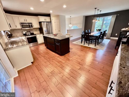 9 Hickory Rd, Carlisle PA 17015-9707 exterior