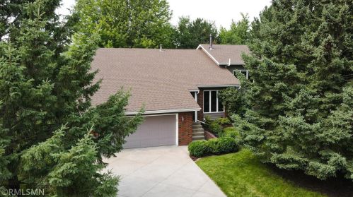 3865 Cinnabar Dr, Saint Paul, MN 55122-1614