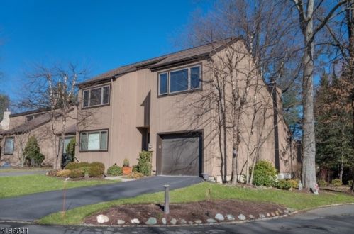 7 Beech Ln, Morristown, NJ 07960-6700