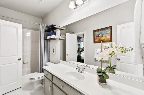 5037 Byers Ave, Fort Worth TX  76107-4129 exterior