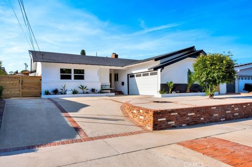 1957 Redondela Dr, Palos Verdes Estates, CA 90275-1027