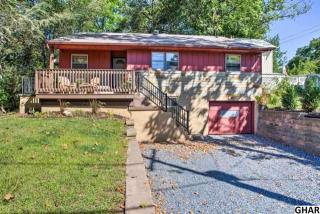 4052 Locust Ln, Harrisburg, PA 17109-4117