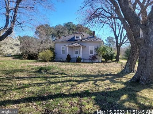 2486 Owl Town Rd, Walmsley, VA 22435-2404