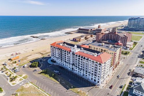 1501 Ocean Ave, Tinton Falls NJ  07712-5616 exterior