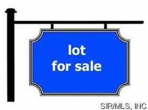 8074 Northland Dr, Breese, IL 62230-2567