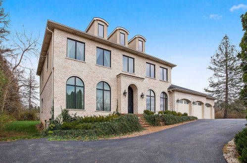 14825 131st St, Lemont IL  60439-7444 exterior