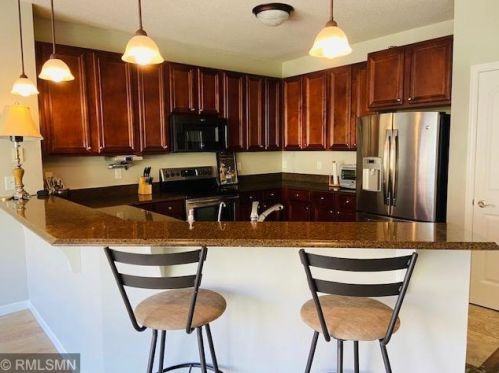 10285 Bleeker St, Saint Paul MN  55129-6904 exterior