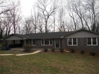 2704 Lisa Dr, Atlanta, GA 30311-2126