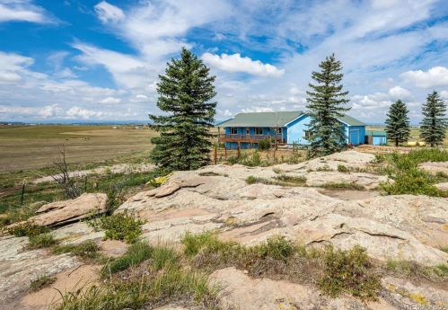 916 Private Road 112, Elizabeth, CO 80107-6413