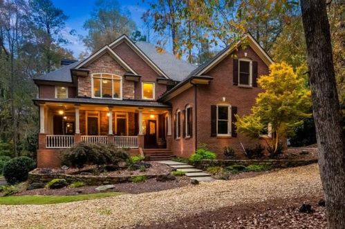 1196 Button Hill Rd, Kennesaw, GA 30152-4835