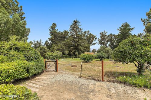 2123 Fallen Leaf Dr, Santa Maria CA  93455-5739 exterior
