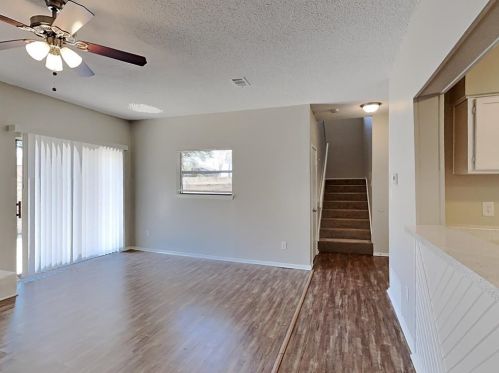 6137 Springleaf Cir, Fort Worth TX  76133-3319 exterior