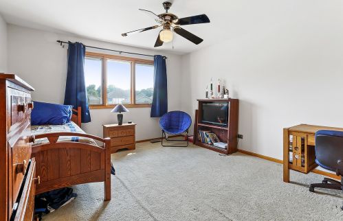 511 Wexford Dr, Lemont IL  60439-6158 exterior