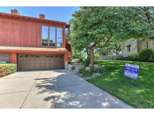1472 Masters Ln, Decatur, IL 62521-9044