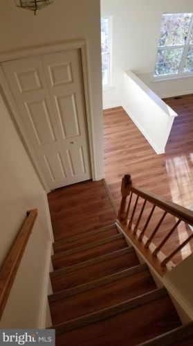 424 Sparkleberry Ter, Leesburg VA  20176-4054 exterior
