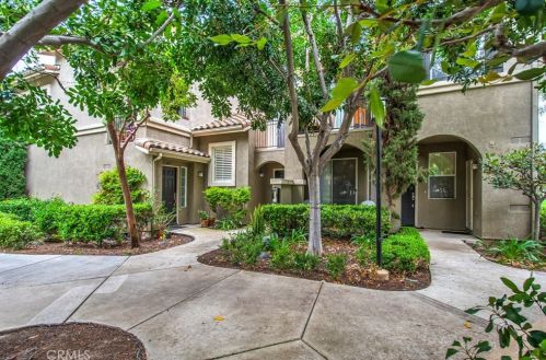 902 Maplewood, Irvine, CA 92618-4003