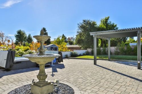 2337 San Antonio Ave, Upland, CA 91784-1067