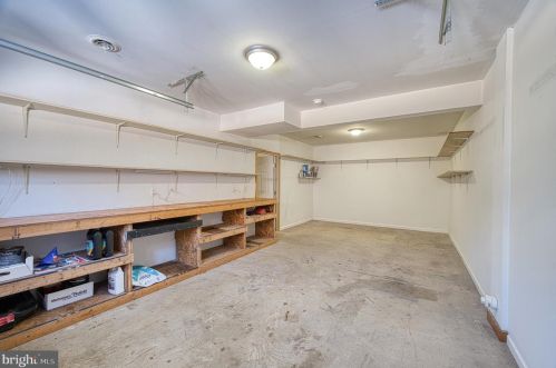 345 Journey Ln, Berkeley Springs WV exterior