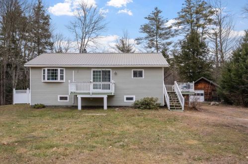 6 Mayflower Dr, Chichester, NH 03258-6314