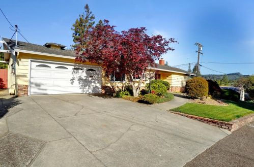 17459 Vineyard Rd, Hayward, CA 94546-1239