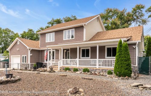25 Scott Dr, Berkeley Township, NJ 08721-1224