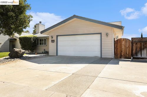 1119 Discovery Bay Blvd, Discovery Bay, CA 94505-9437