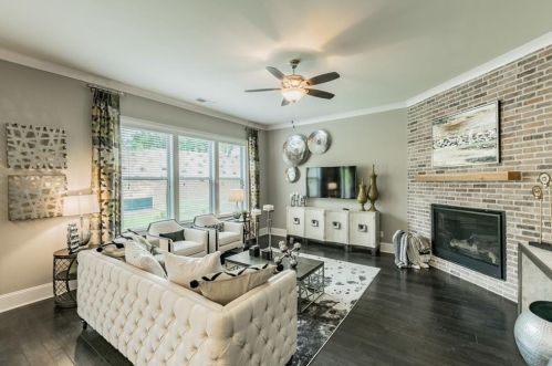 4215 Carver Dr, Atlanta GA  30360-2546 exterior