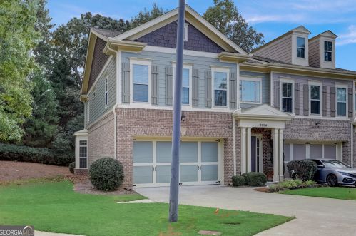 2864 Laureate Ct, Marietta, GA 30062-8725