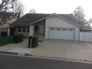 5194 Mariposa Pl, Camarillo, CA 93012-6719