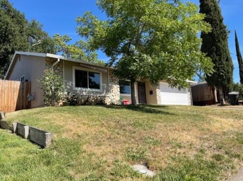 5520 Norway Dr, Citrus Heights, CA 95662-5231