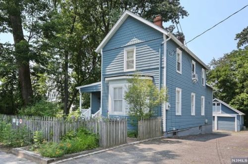 8 Montclair Ave, Montclair, NJ 07042-4004