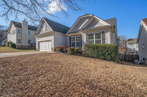 665 Austin Creek Dr, Buford, GA 30518-7211