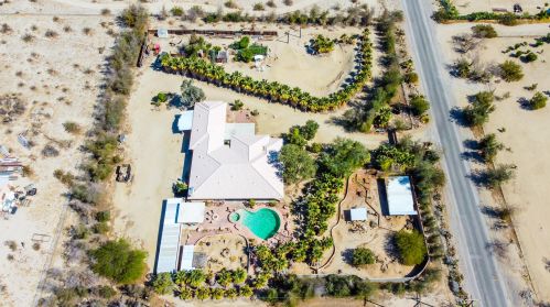 22555 Berry Rd, Desert Hot Springs, CA 92241-5923