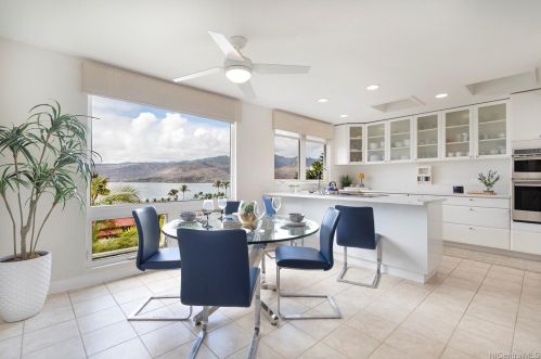 113 Lumahai St, Honolulu HI  96825-2101 exterior