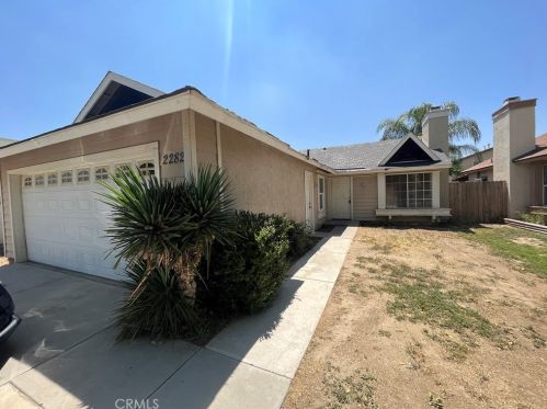 2282 Stonybrook Way, Perris, CA 92571-3320