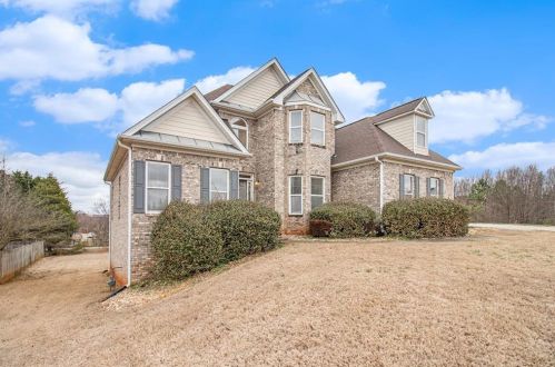1071 Rowanshyre Cir, Mcdonough, GA 30253-2914