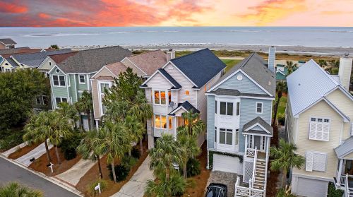37 Ocean Point Dr, Isle Of Palms, SC 29451-3852