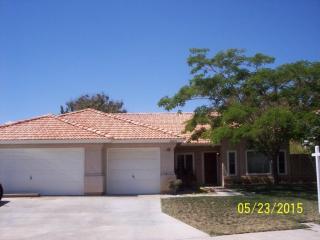 38911 Ariana Ct, Palmdale, CA 93551-3967